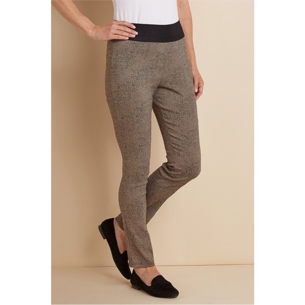Soft Surroundings Sassy Speckled Animal Print Jacquard Knit Leggings Pants Brown